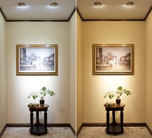 Split image comparing a room's corner with cool white and warm yellow lighting.